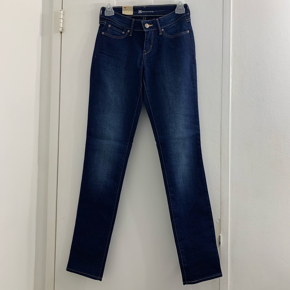 Levi’s *NEW WITH TAG* True Blue Skinny Jeans
